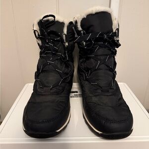 Sorel Black Winter Lace-Up Boots with White Faux-Fur Trim